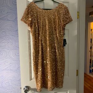Adrianna Papell Rose Gold sequin beaded short sleeve dress Size- 16